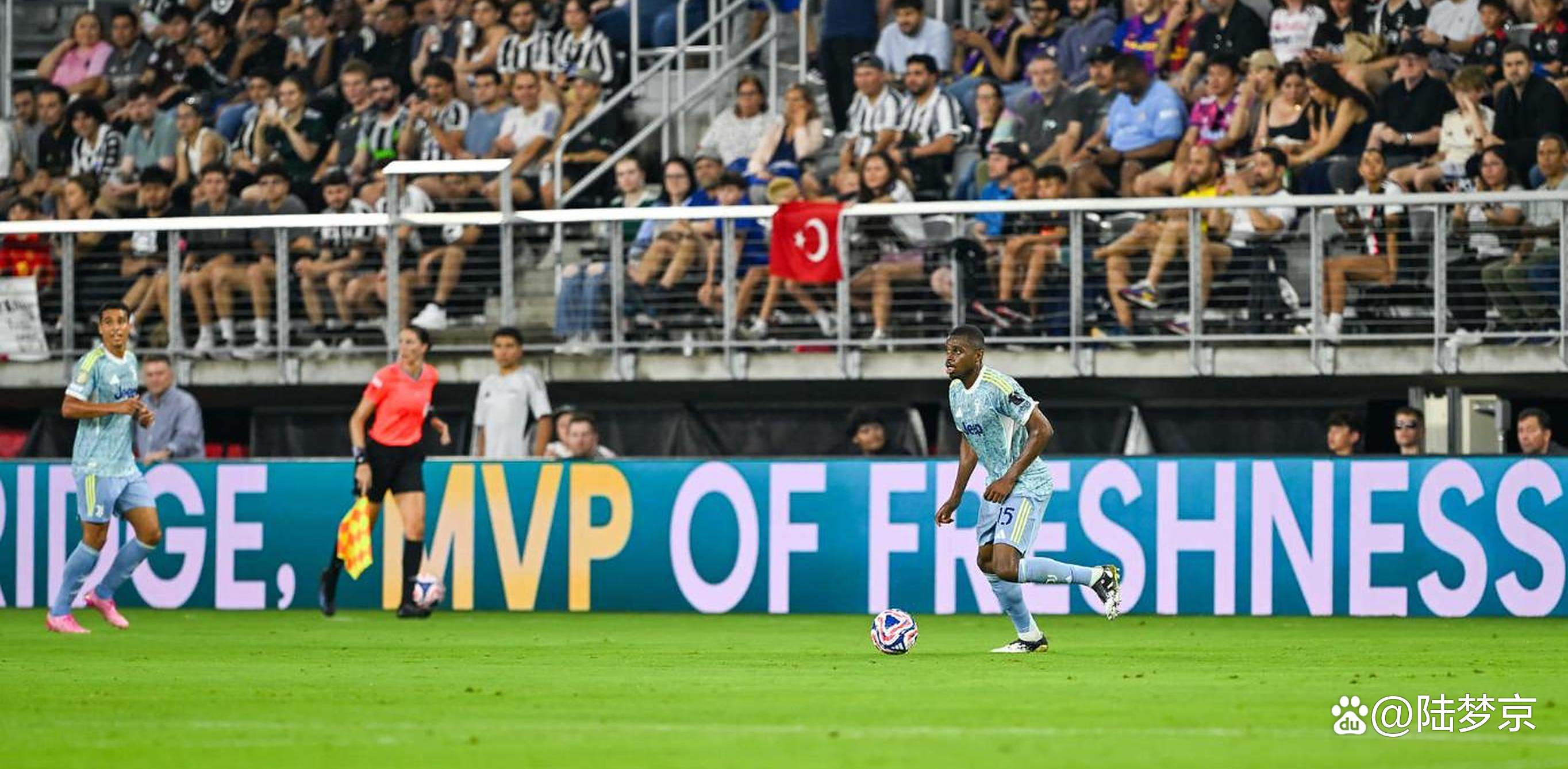 爱游戏官方登录入口-包含尤文主场胜利，晋级前景乐观的词条