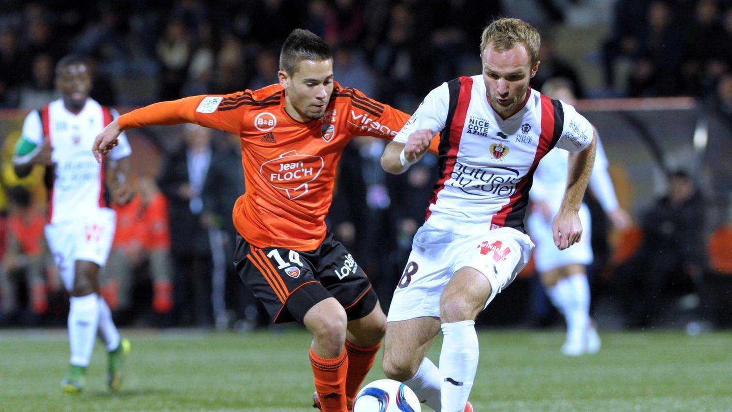 爱游戏入口-波尔多客场击败洛里昂，取得三分