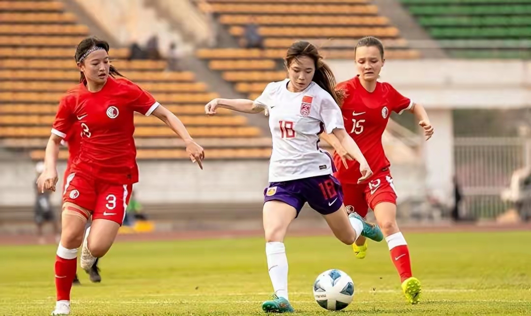 女足职业联赛即将展开新一轮比赛：女足联赛迎来新一轮较量