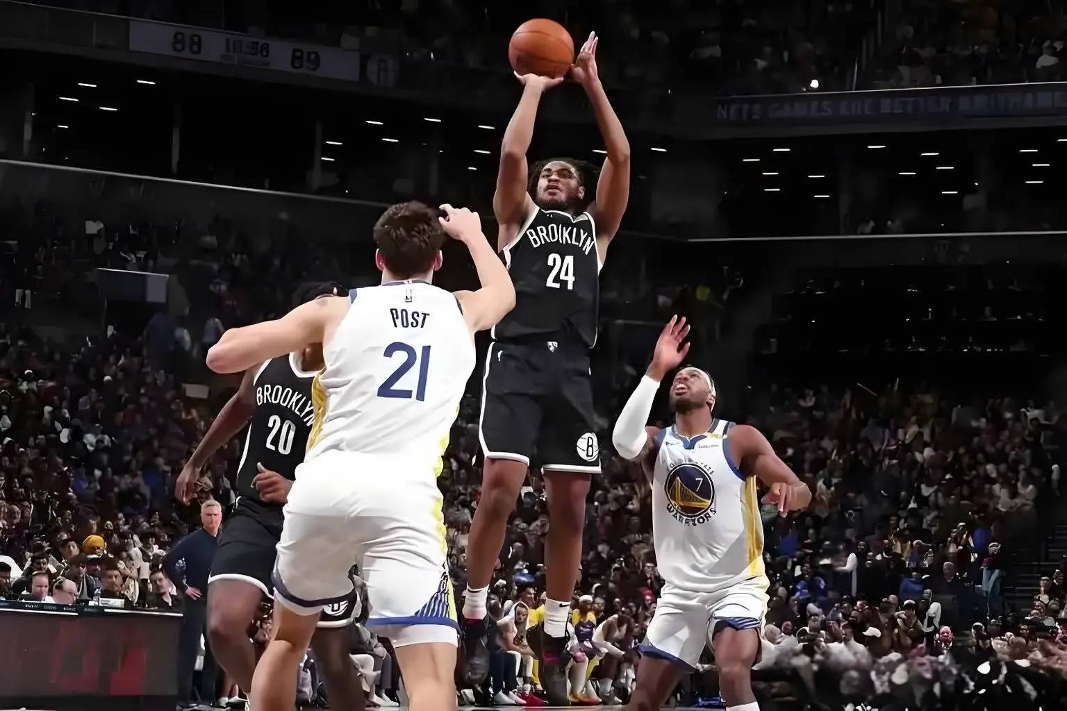 爱游戏电竞-篮网逆转老鹰，小状元小托马斯奇迹般回收赛点