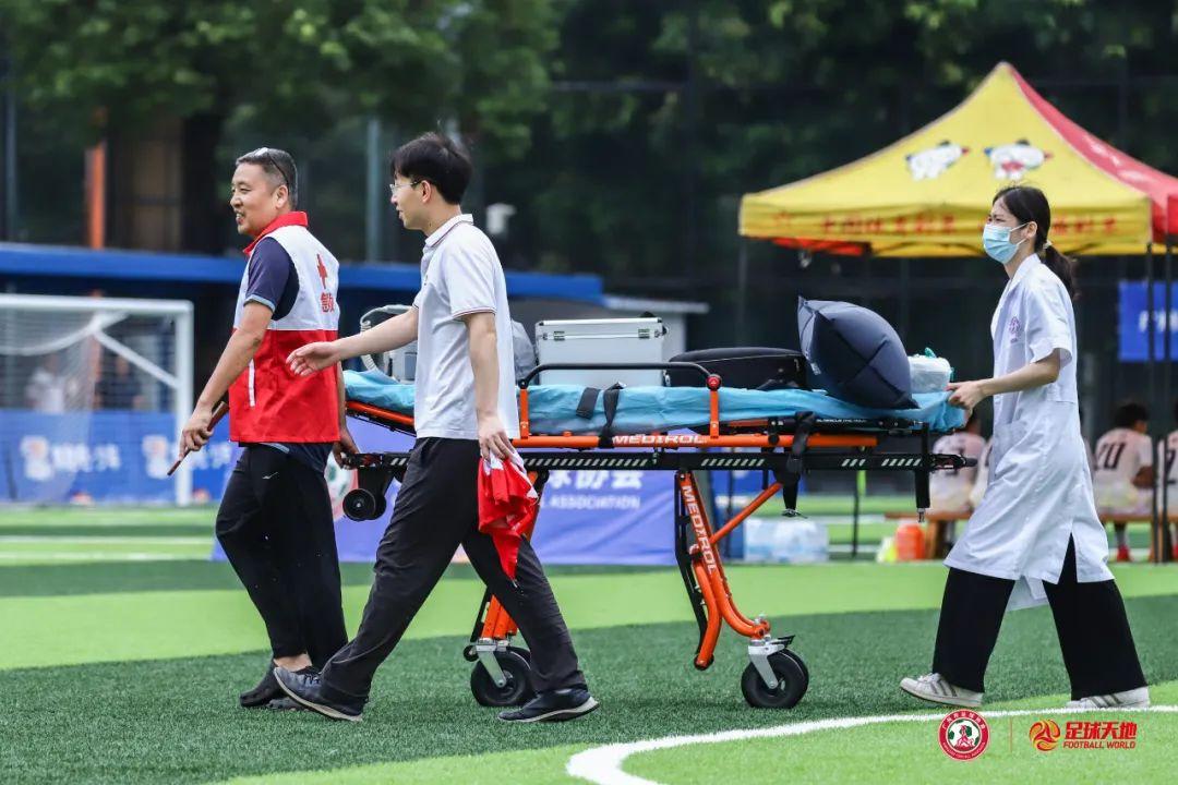 关于大型足球比赛筹备工作有序进行,组委会紧张工作中的信息 关于大型足球比赛筹备工作有序进行,组委会紧张工作中的信息