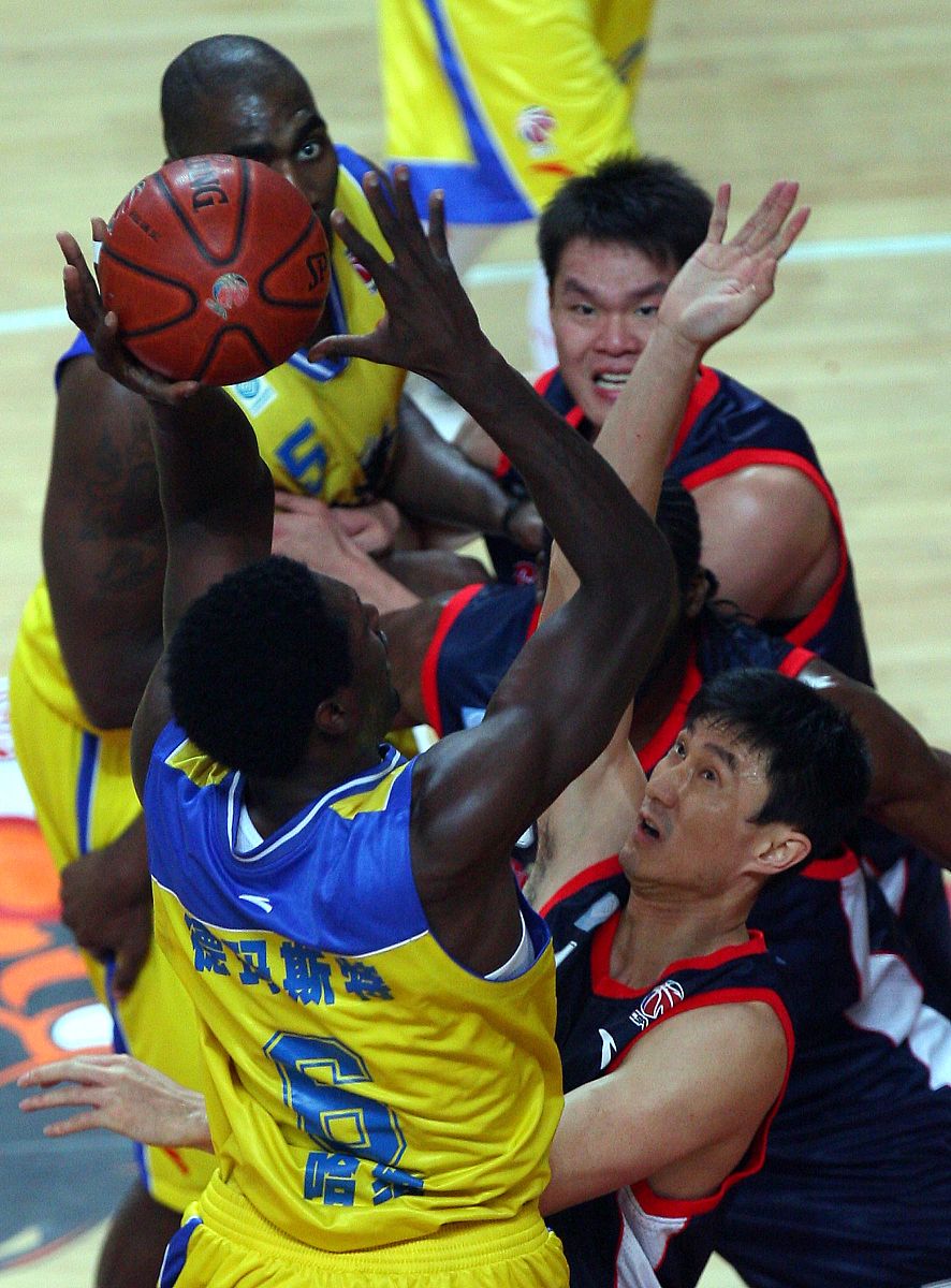 球员高手云集,对决无比激烈 球员高手云集,对决无比激烈