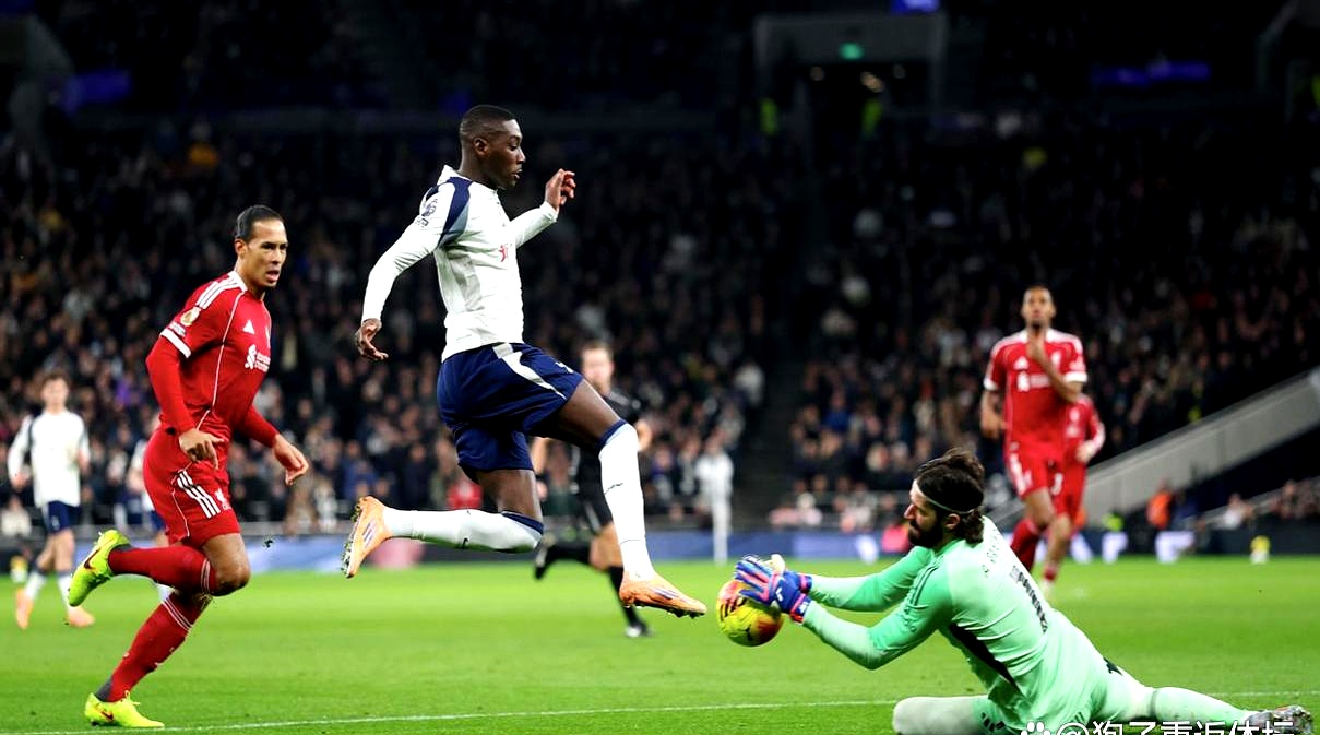 爱游戏平台-强队对碰中，球队实力击败对手夺得胜利的简单介绍